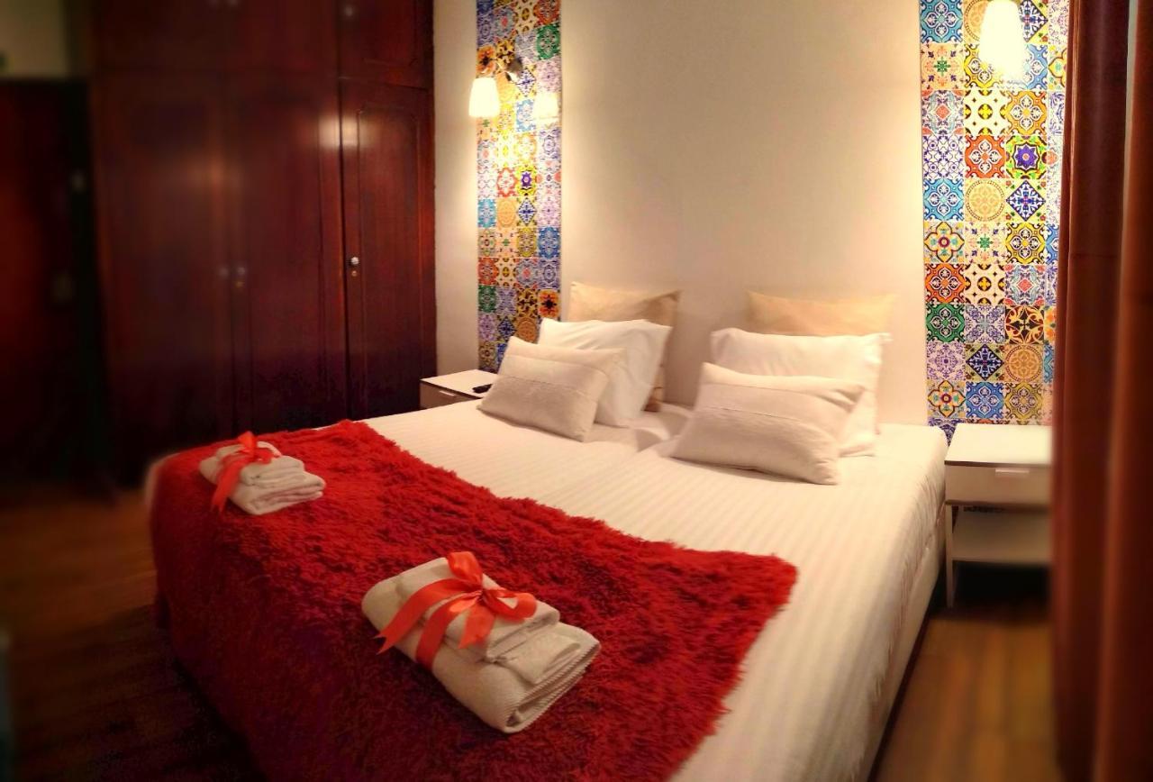 Tugaplace Bed and Breakfast Montijo Exteriör bild