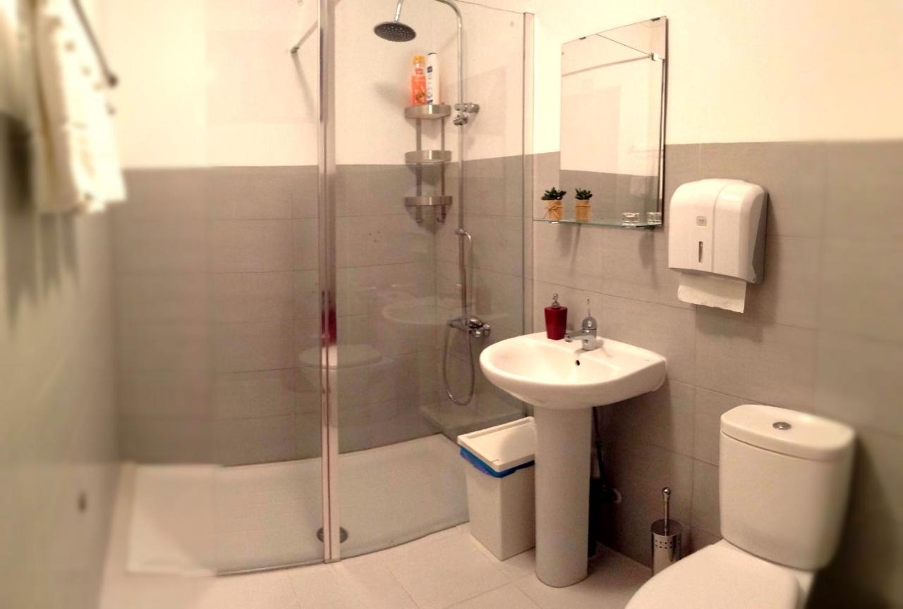 Tugaplace Bed and Breakfast Montijo Exteriör bild